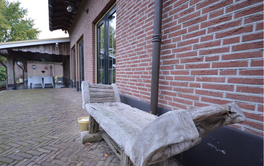 Wake Up Call Bed & Breakfast Westbroek Экстерьер фото