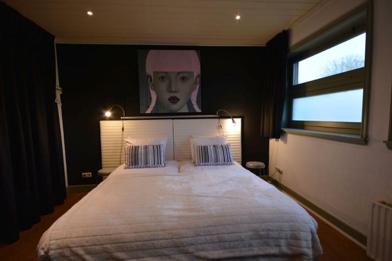 Wake Up Call Bed & Breakfast Westbroek Экстерьер фото